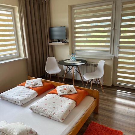 コルビエルフ Irena Bed & Breakfast エクステリア 写真