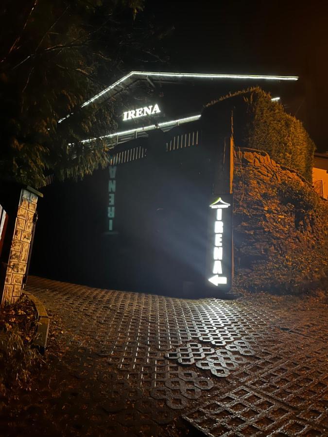 コルビエルフ Irena Bed & Breakfast エクステリア 写真