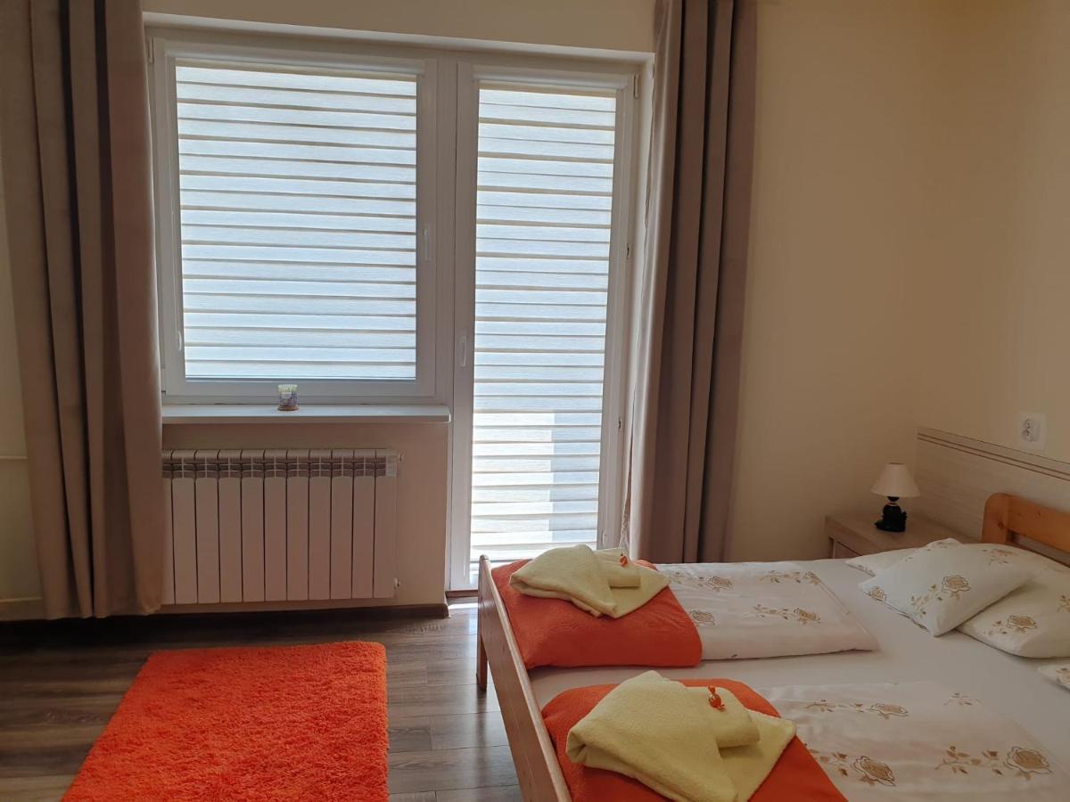 コルビエルフ Irena Bed & Breakfast エクステリア 写真