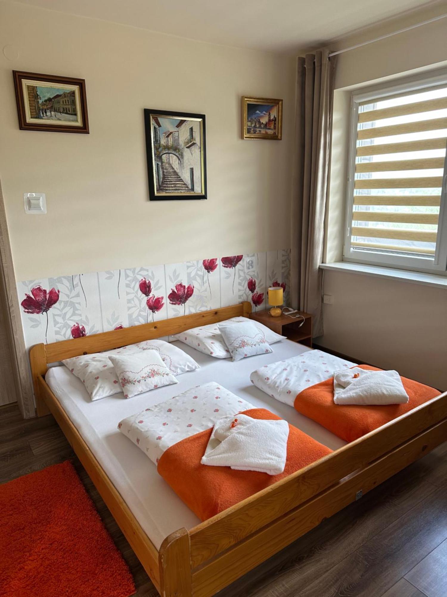 コルビエルフ Irena Bed & Breakfast エクステリア 写真