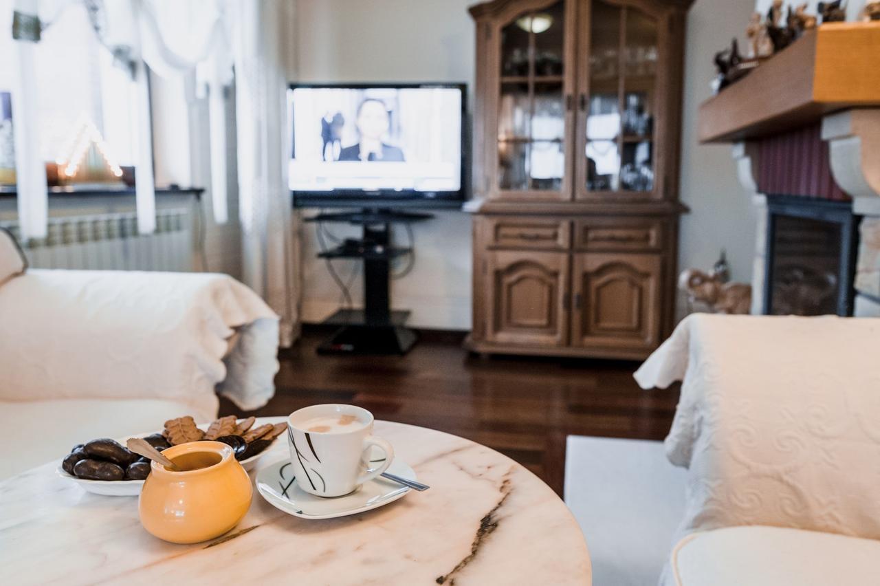 コルビエルフ Irena Bed & Breakfast エクステリア 写真