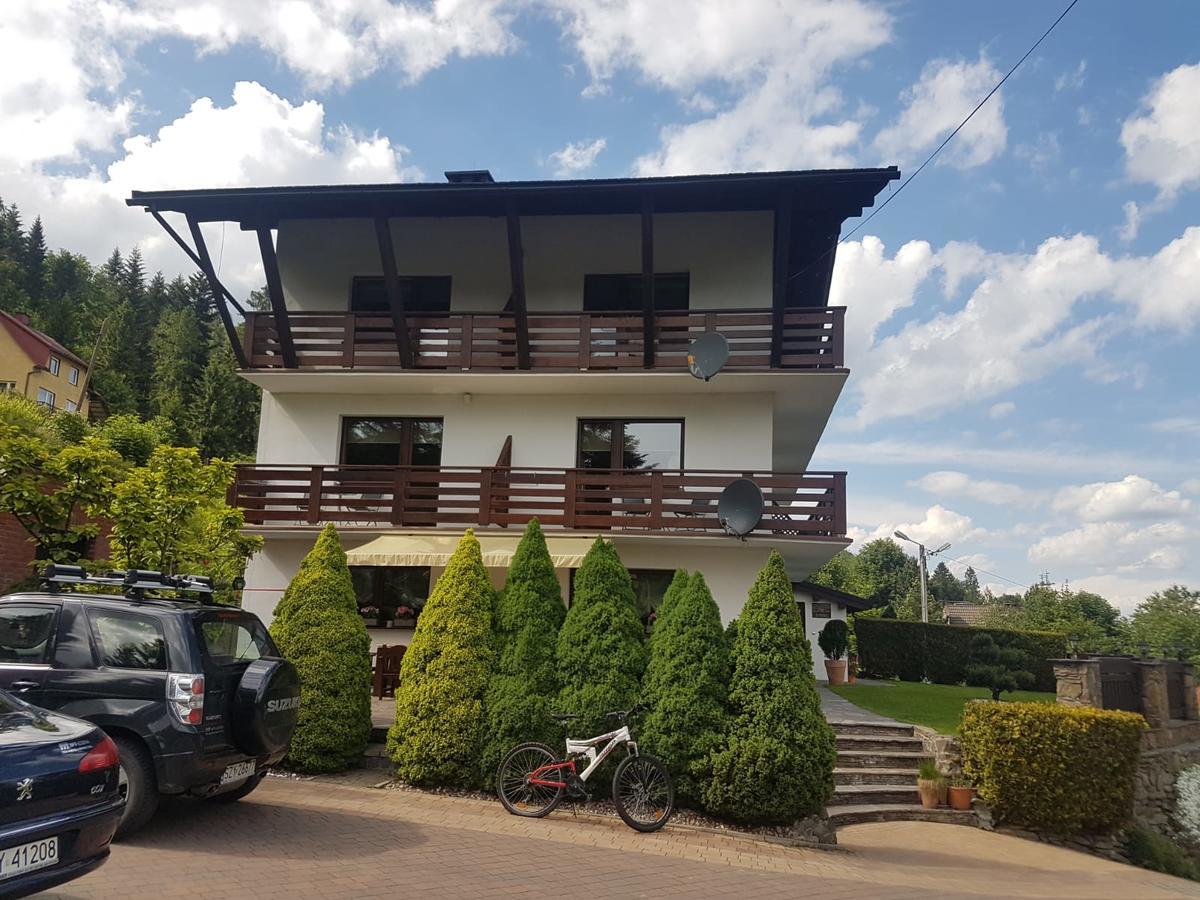 コルビエルフ Irena Bed & Breakfast エクステリア 写真